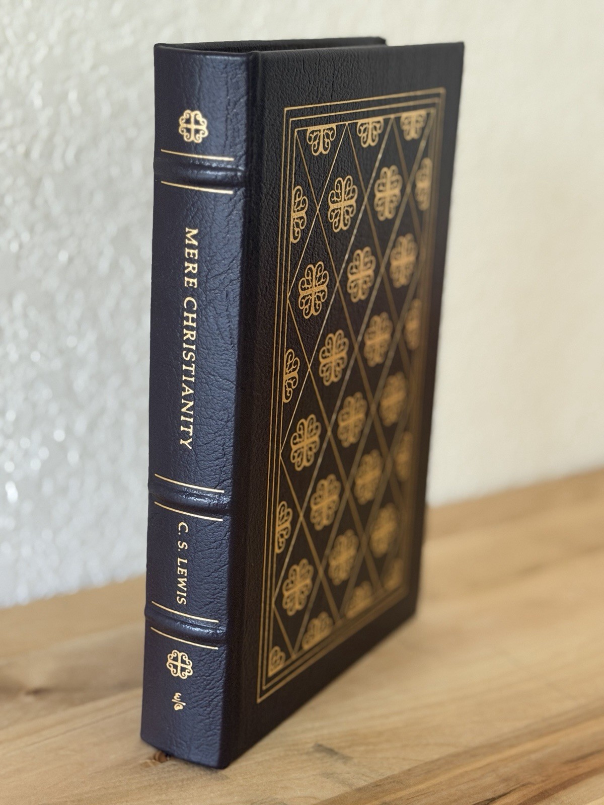 Mere Christianity by C.S. Lewis Collectors Edition Leatherbound HC Easton Press