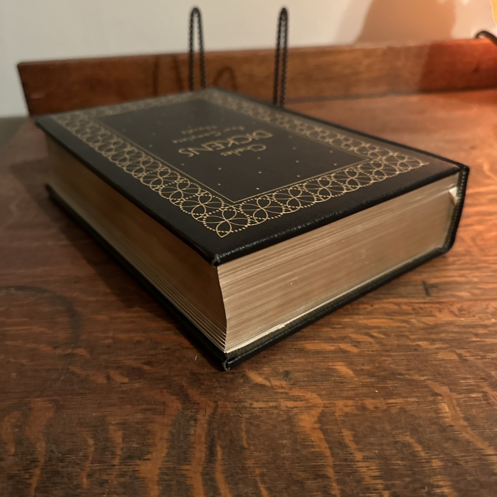 Gramercy Books Charles Dickens Four Complete Novels Faux Leather Bound Hardcover