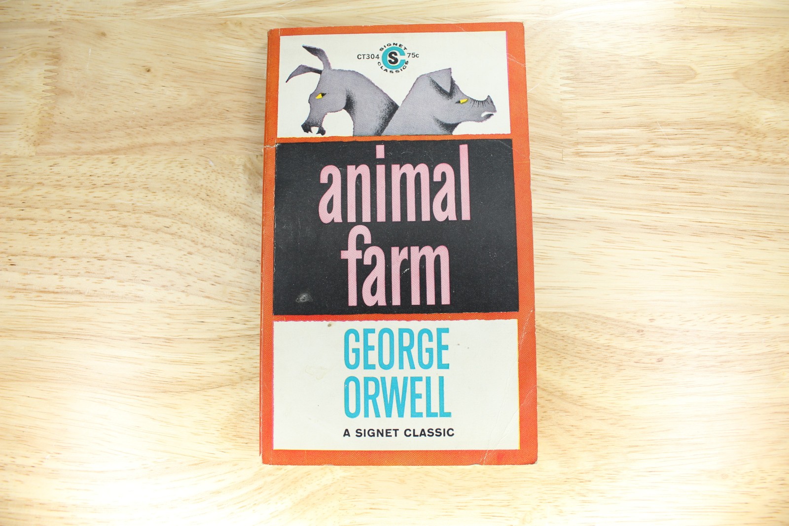 Animal Farm – George Orwell – Signet Classic – Paperback – 1946 – Good