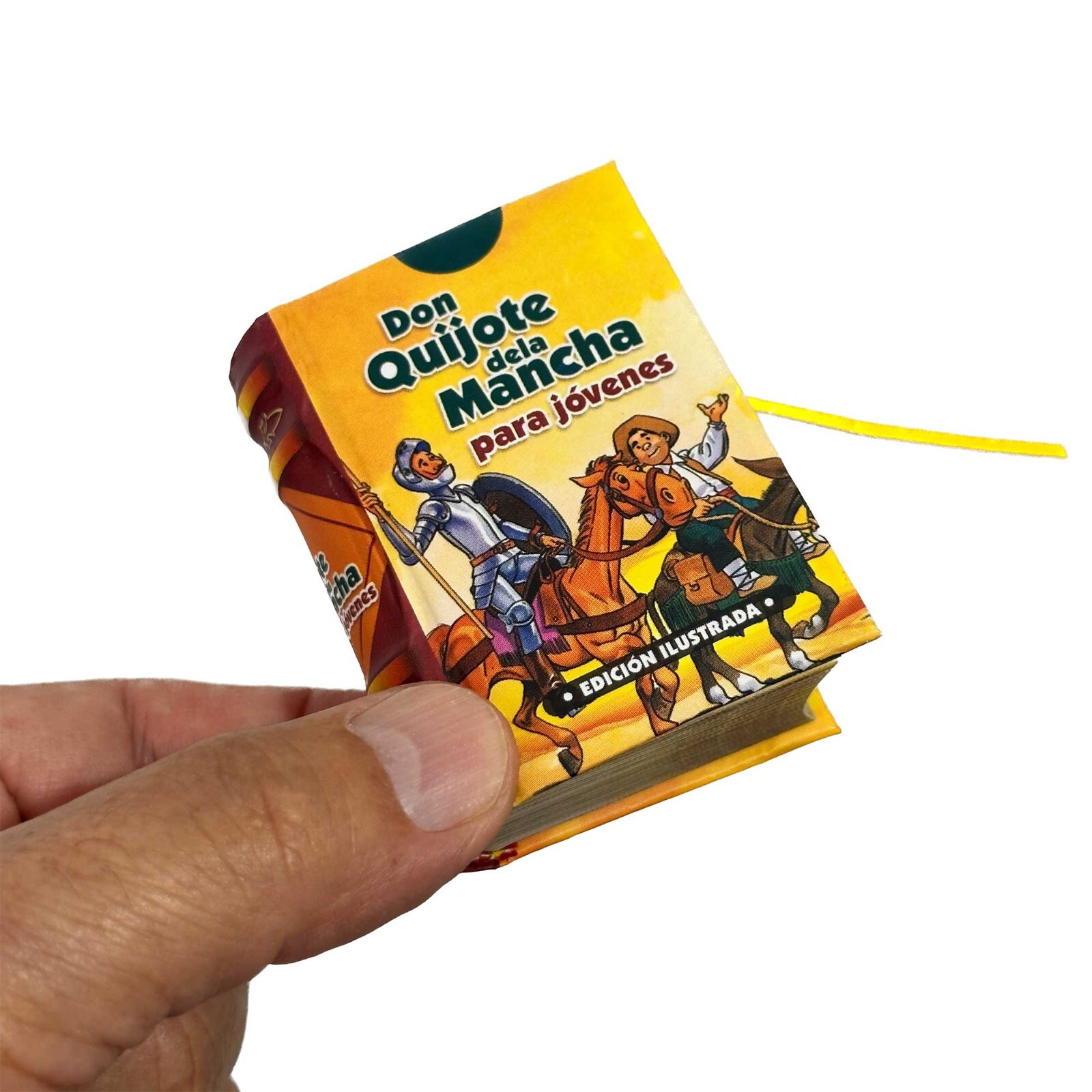 new Don Quijote de la Mancha para Jóvenes mini book 2.65″ high hardcover 438 pgs