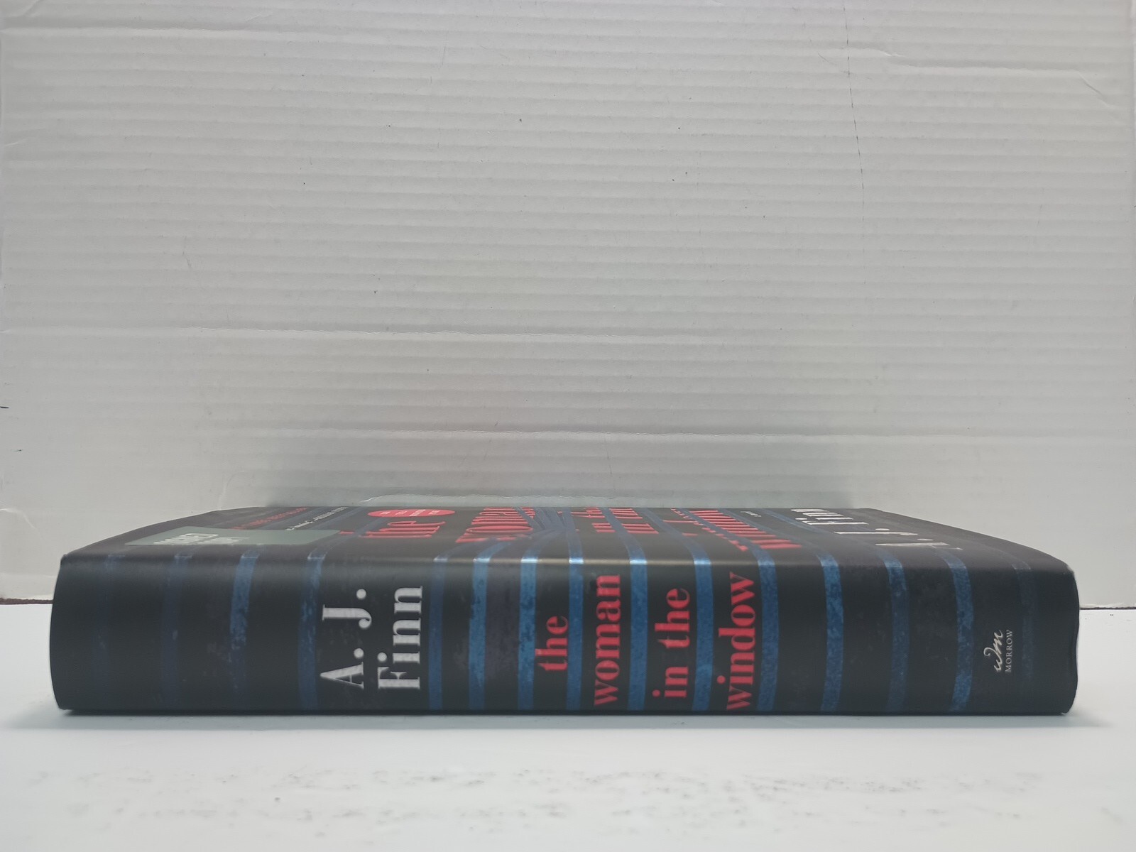 THE WOMAN IN THE WINDOW by A.J. FINN (2018, HC/DJ 1st Ed) * SINGED *