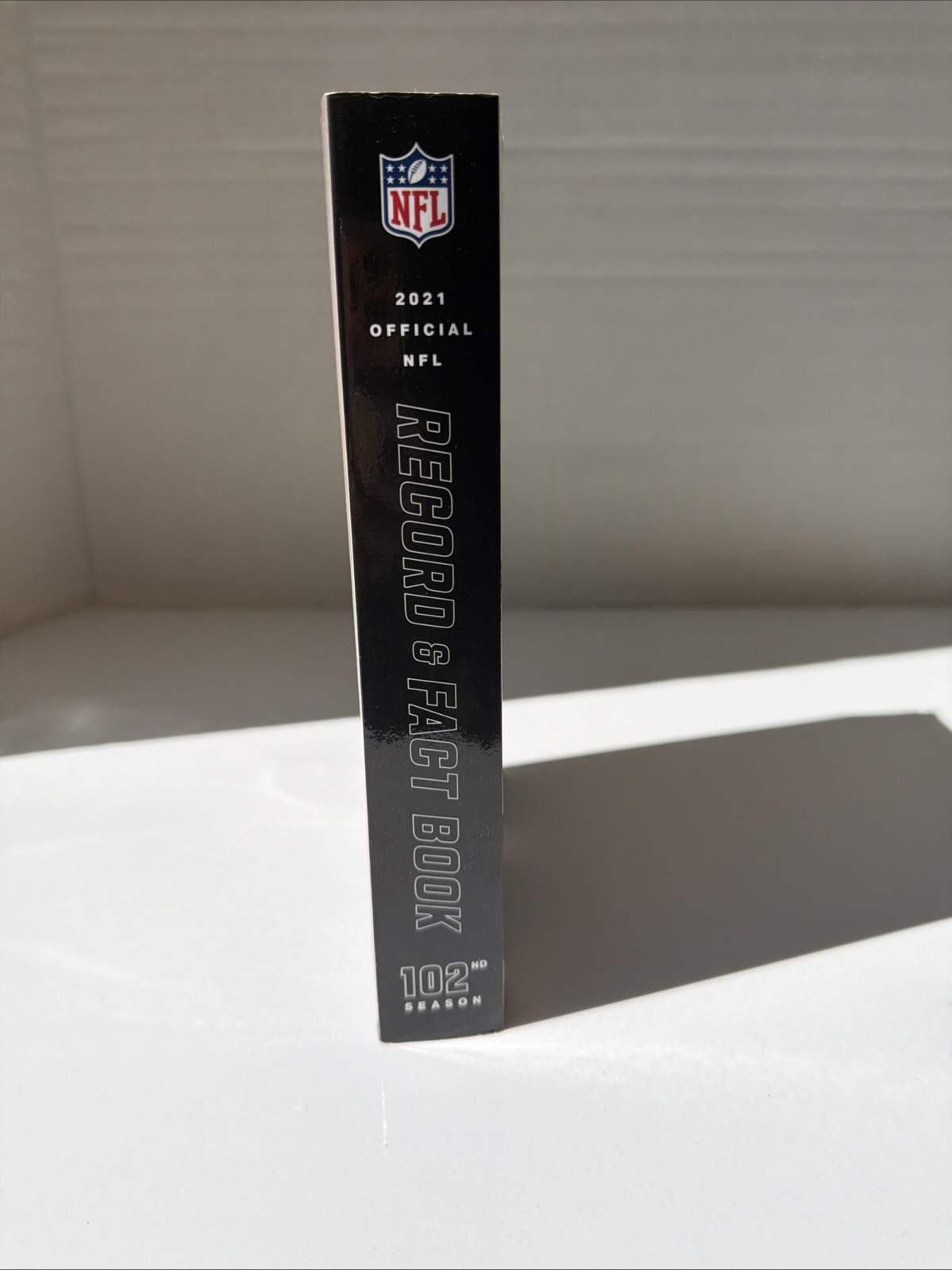 2021 Official National Football League Record & Fact Book – 688 Pages -READ DESC