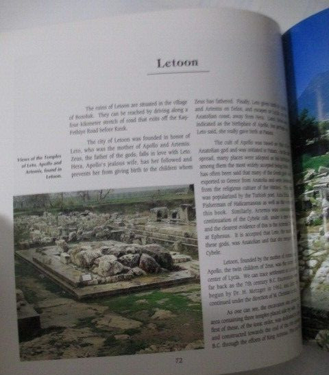 Lycia Land of Light Turkey Paperback Book Ihan Aksit 180 Pages 2000 8.5 X 8.5 in