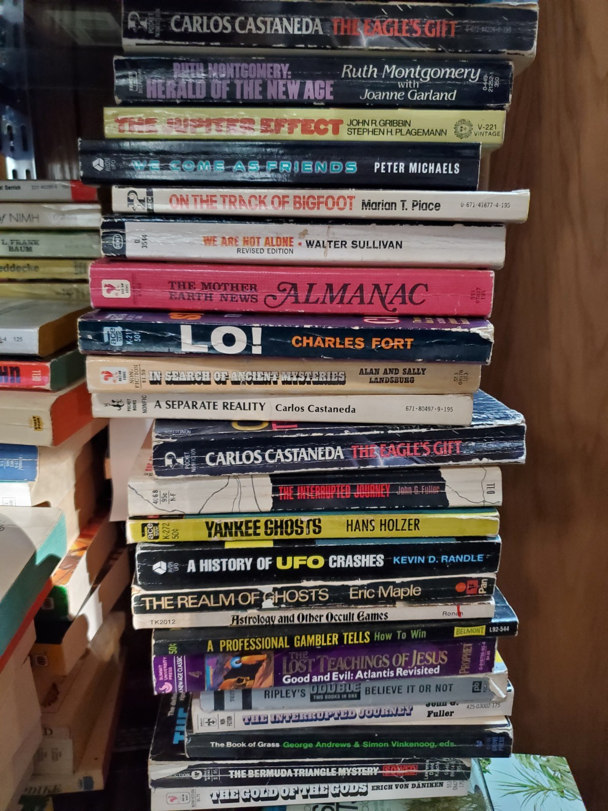 New Age Mysteries UFO Books Complete Your Collection #1
