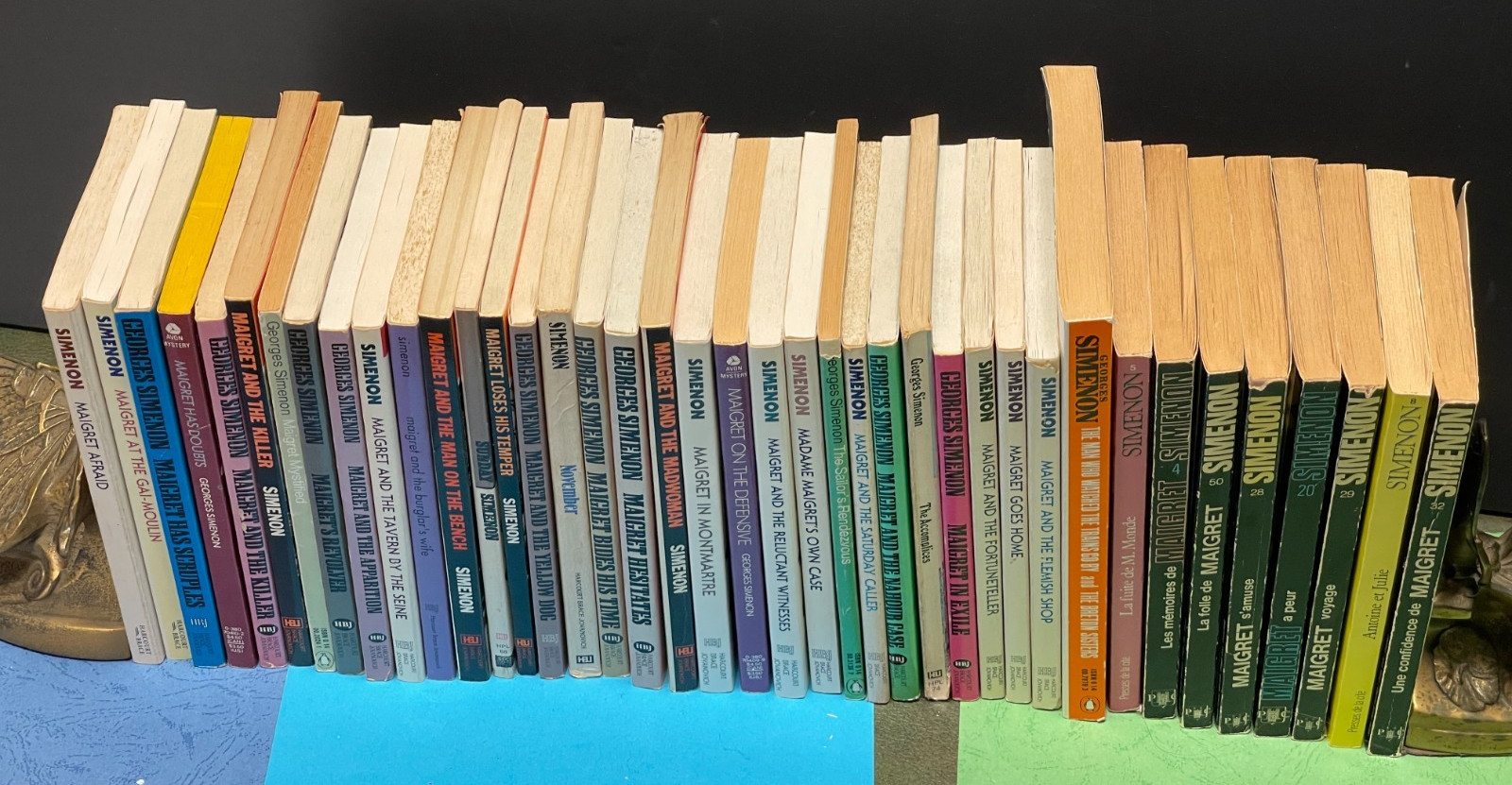 40 Georges Simenon Books Mostly Maigret with 8 in French / Paperback / 1 Dupe