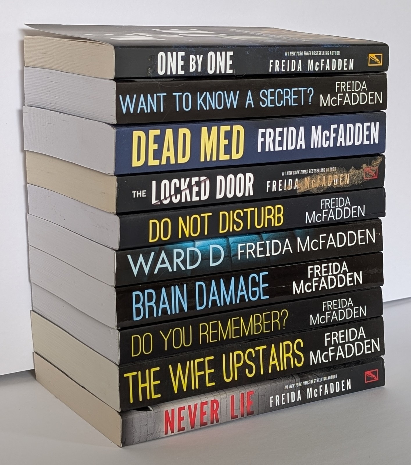 Freida McFadden Book Bundle Lot Of 10 Never Lie, Ward D, Dead Med, Brain Damage