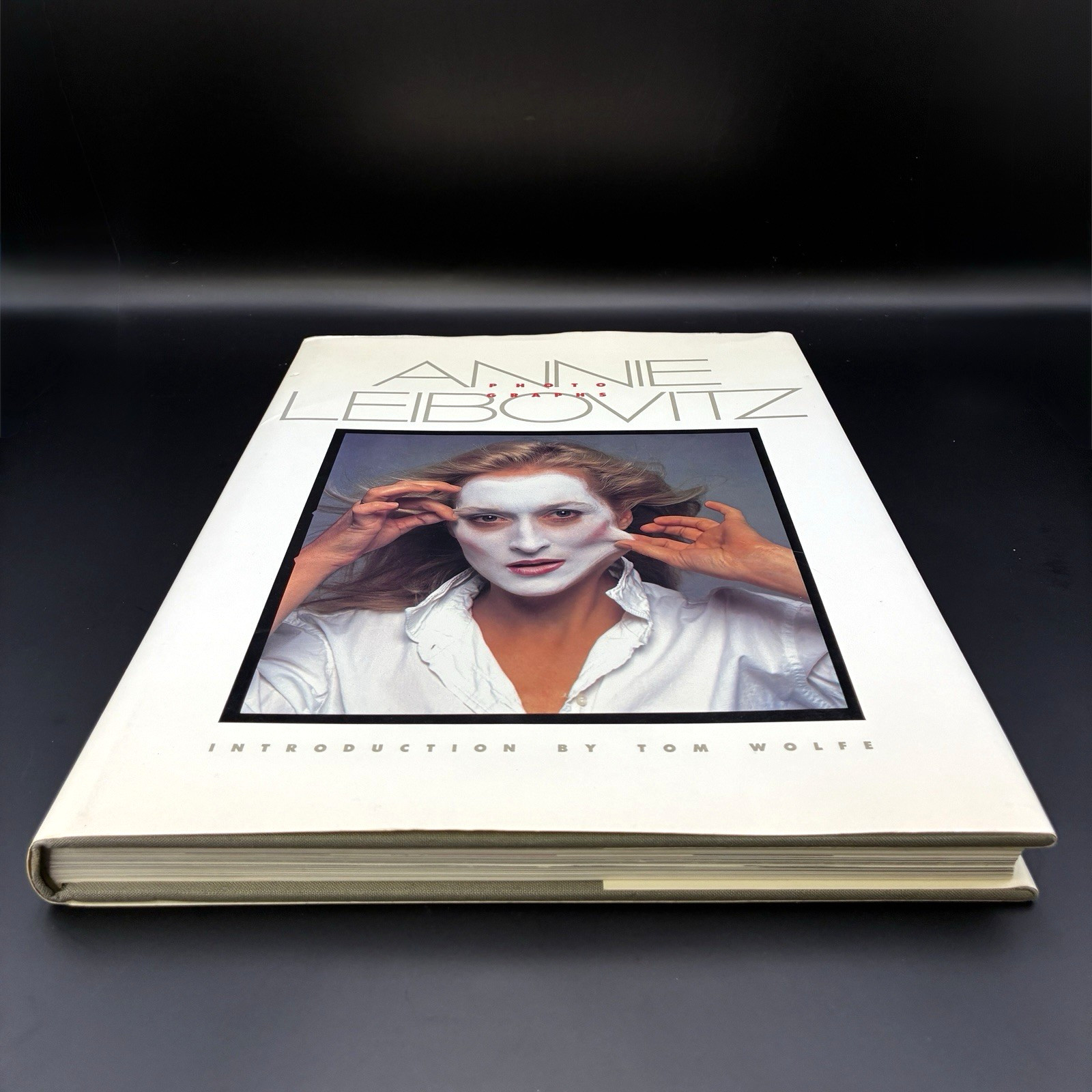 Annie Leibovitz: Photographs (1983) First Edition Signed w/ Red Handprint