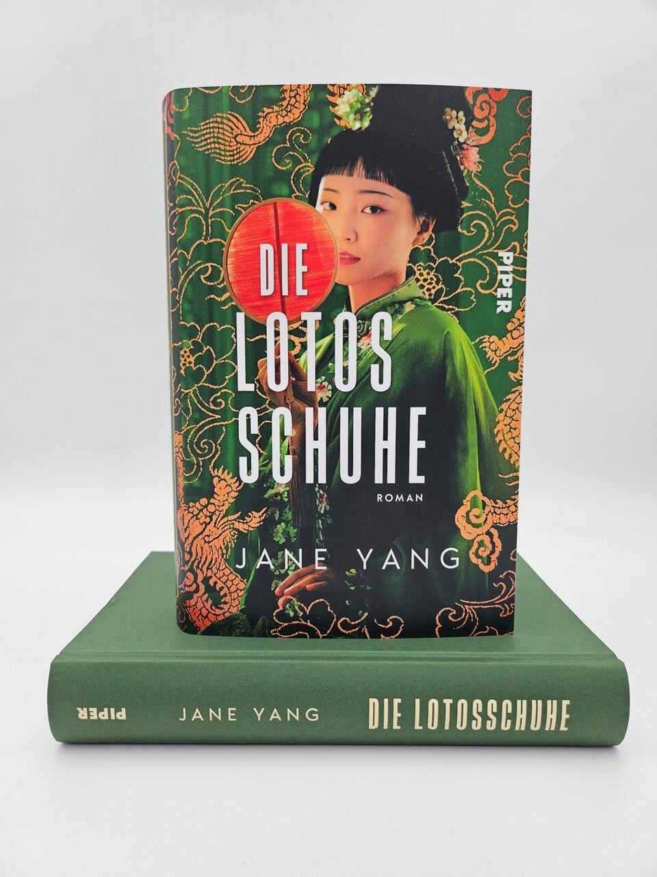 Jane Yang Die Lotosschuhe
