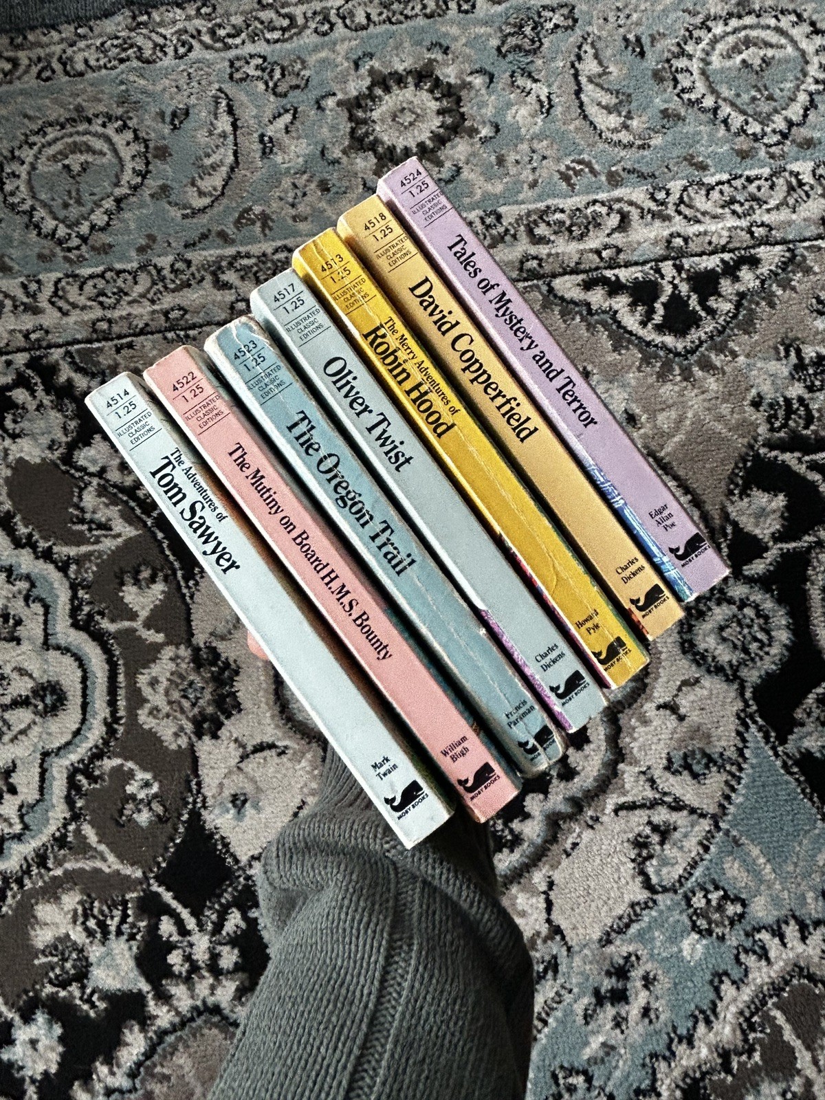 Vintage Moby Books Illustrated Classic Editions Mini Paperback Books Lot of 7