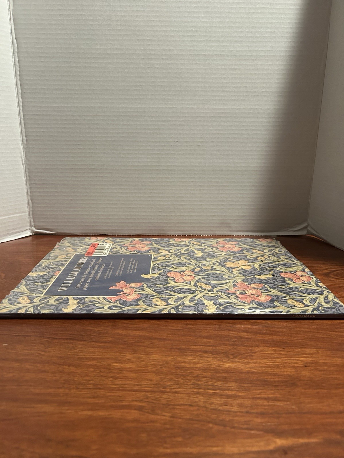 William Morris Giftwraps By Artists 12 Full-Color Patterns Tear-Out Sheets